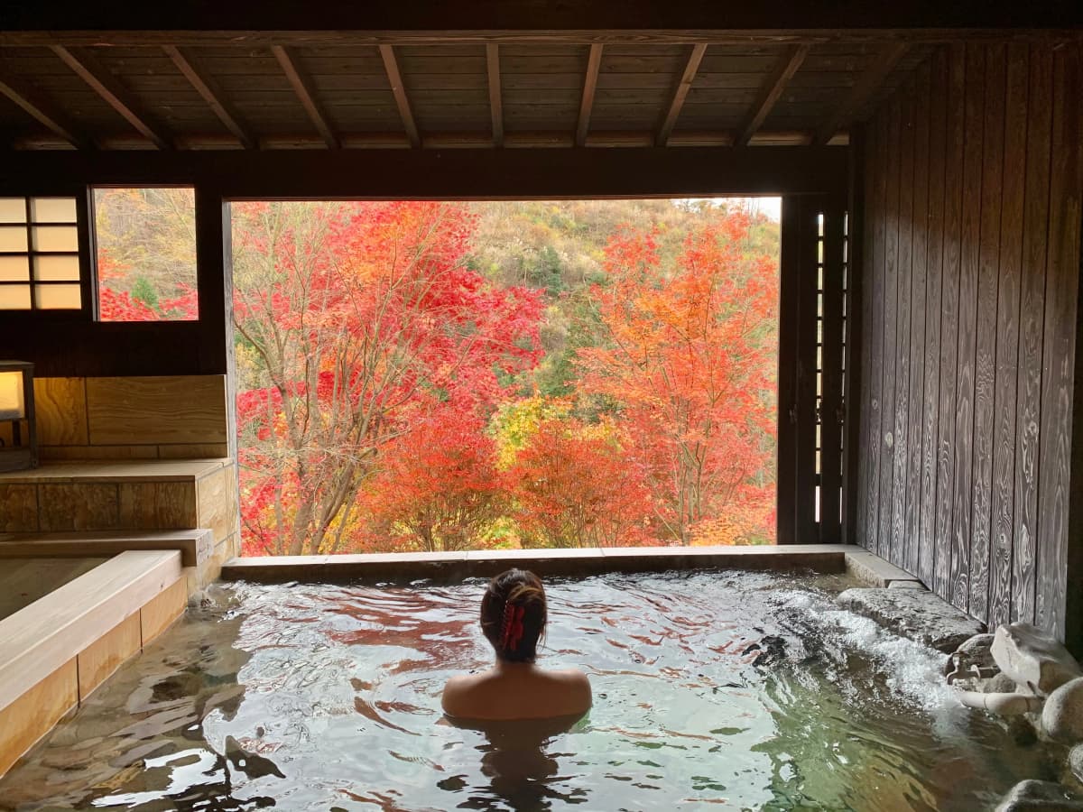 Préparer sa peau à l'hiver : les soins à privilégier dès l'automne