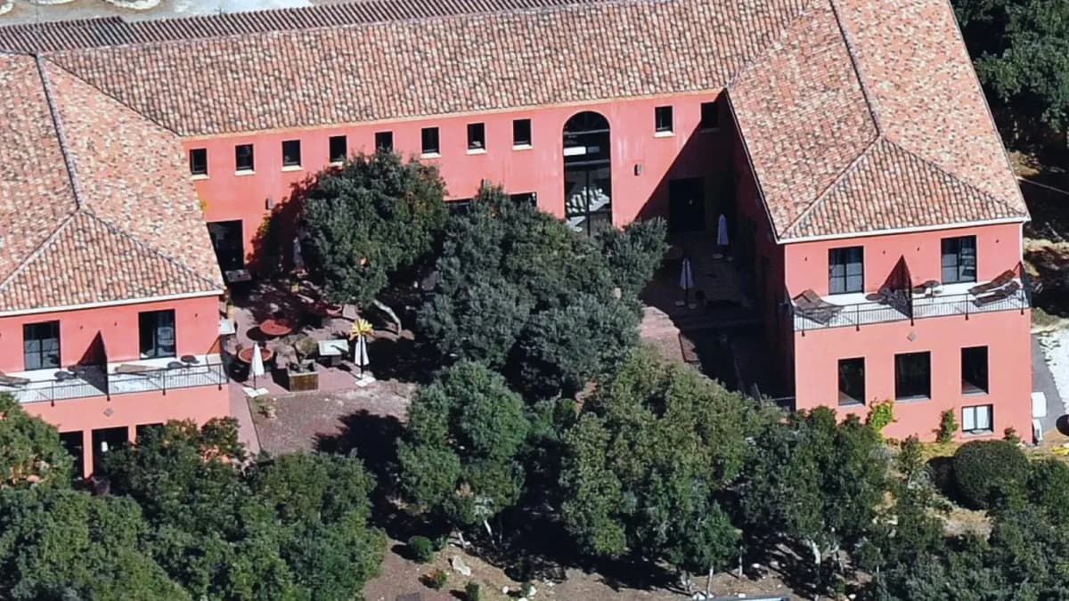 Découvrir l'Hôtel Disini
