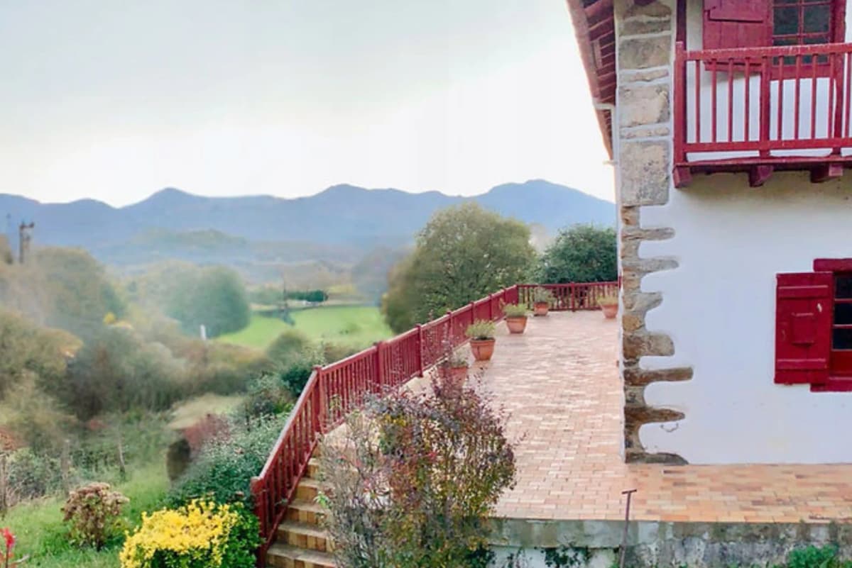 1 nuit – Pack Sérénité : Gîte, Spa privatif & Soin Duo - Photo 1
