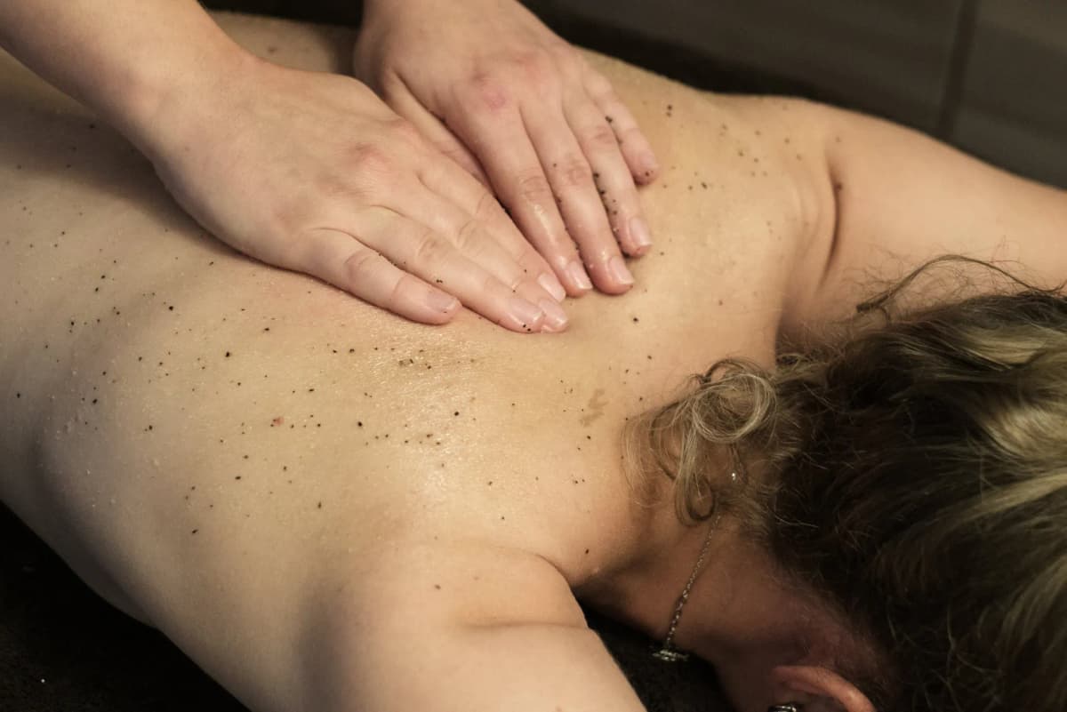 Massage Relaxant 45 min- Solo - Photo 2