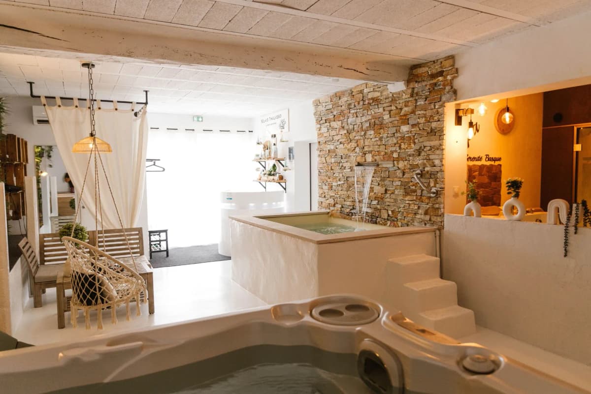 1 nuit – Pack Sérénité : Gîte, Spa privatif & Soin Duo - Photo 7